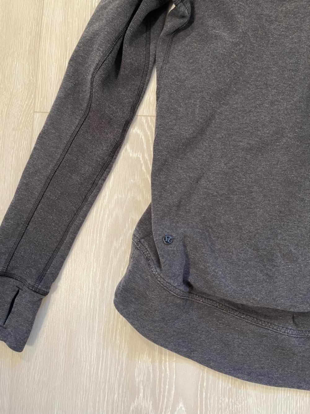 Lululemon Exhalation Pullover Heathered Black / Black Gray size 4/6 fit - Picture 16 of 16